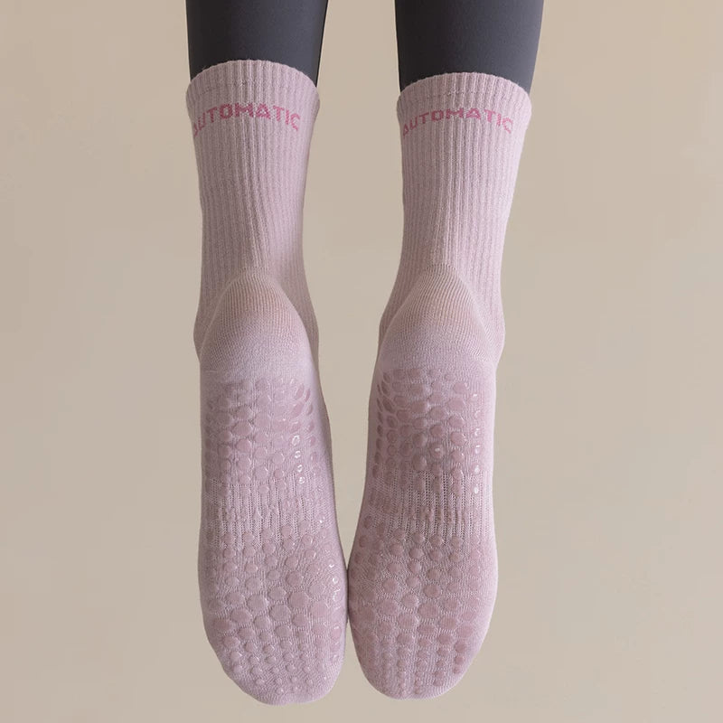 kooxss | Elastic Sports Socks for Women with Non-Slip Grip