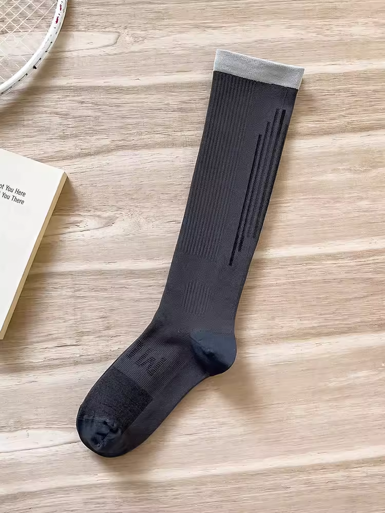 kooxss | Split-Toe Fitness Socks for Women with Grip