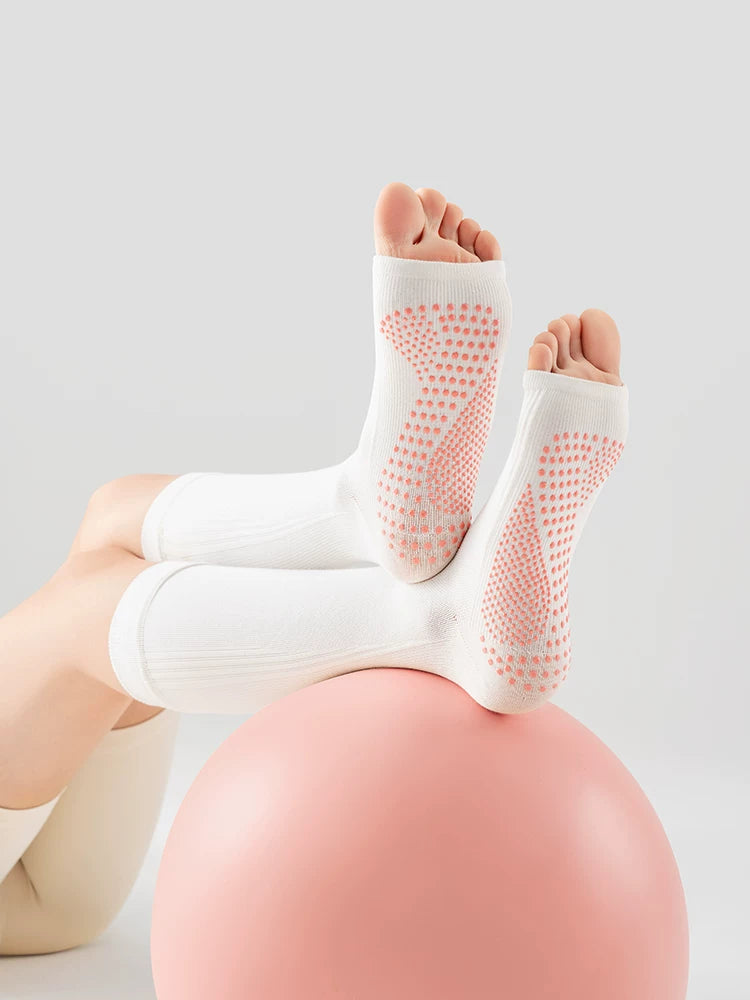 kooxss | Elastic Mid-Calf Socks for Indoor Sports and Fitness