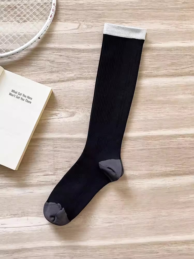 kooxss | Split-Toe Fitness Socks for Women with Grip