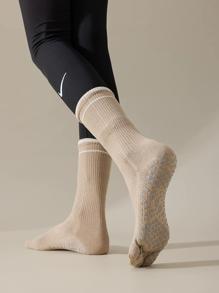 kooxss | Elastic Compression Socks for Women’s Indoor Sports