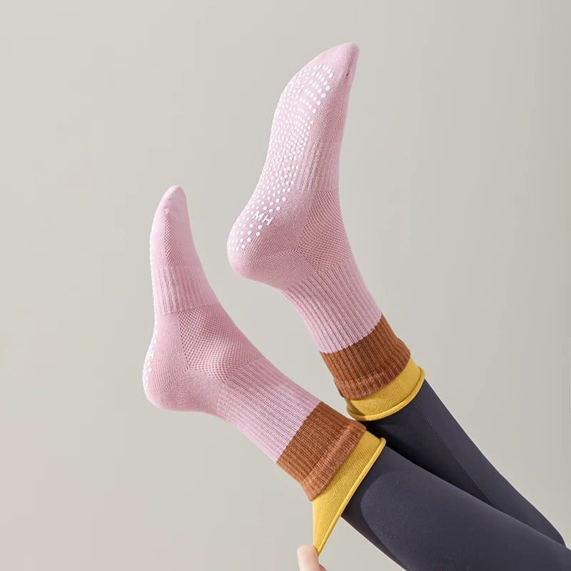 kooxss | Women’s Elastic Grip Socks for Fitness Workouts