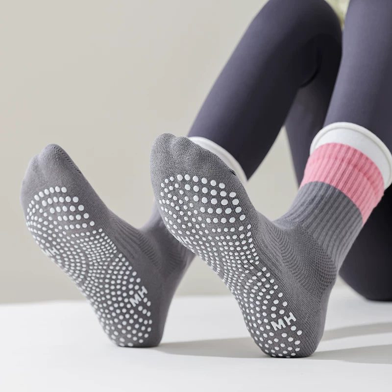 kooxss | Women’s Elastic Grip Socks for Fitness Workouts