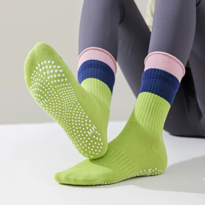 kooxss | Women’s Elastic Grip Socks for Fitness Workouts