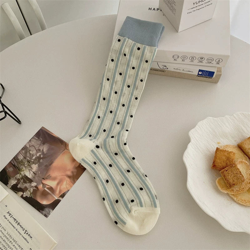 kooxss | Elastic Fitness Socks for Women with Non-Slip Grip  Description