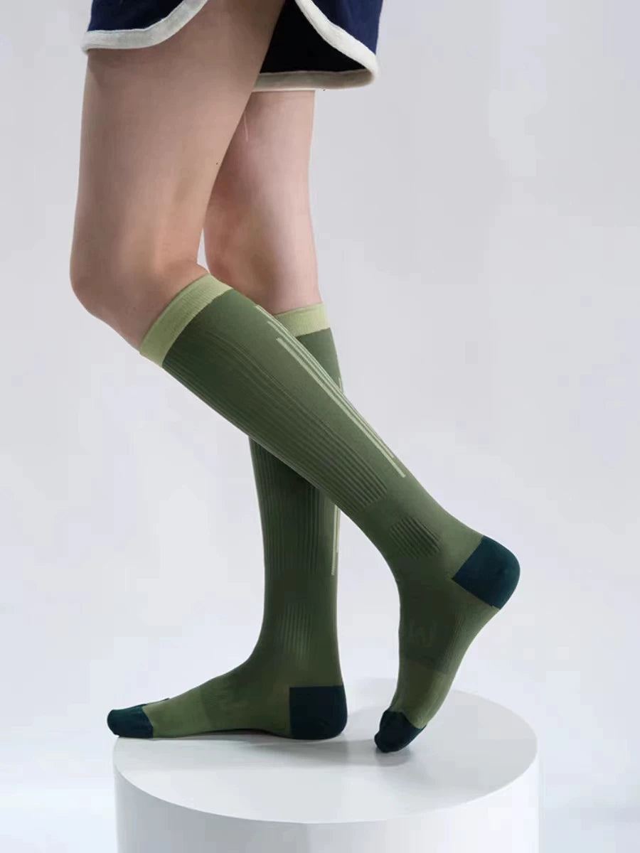 kooxss | Split-Toe Fitness Socks for Women with Grip