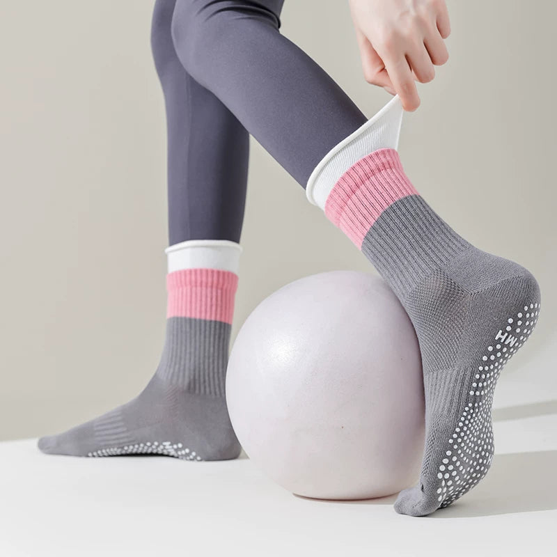 kooxss | Women’s Elastic Grip Socks for Fitness Workouts