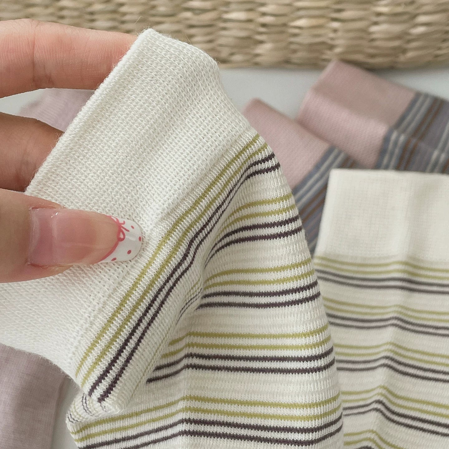 kooxss | Women’s Non-Slip Compression Socks for Active Fitness